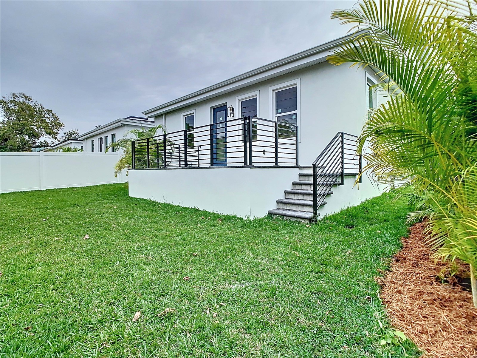 2345 Bahia Vista Street Sarasota FL 34239 A4672606 image7