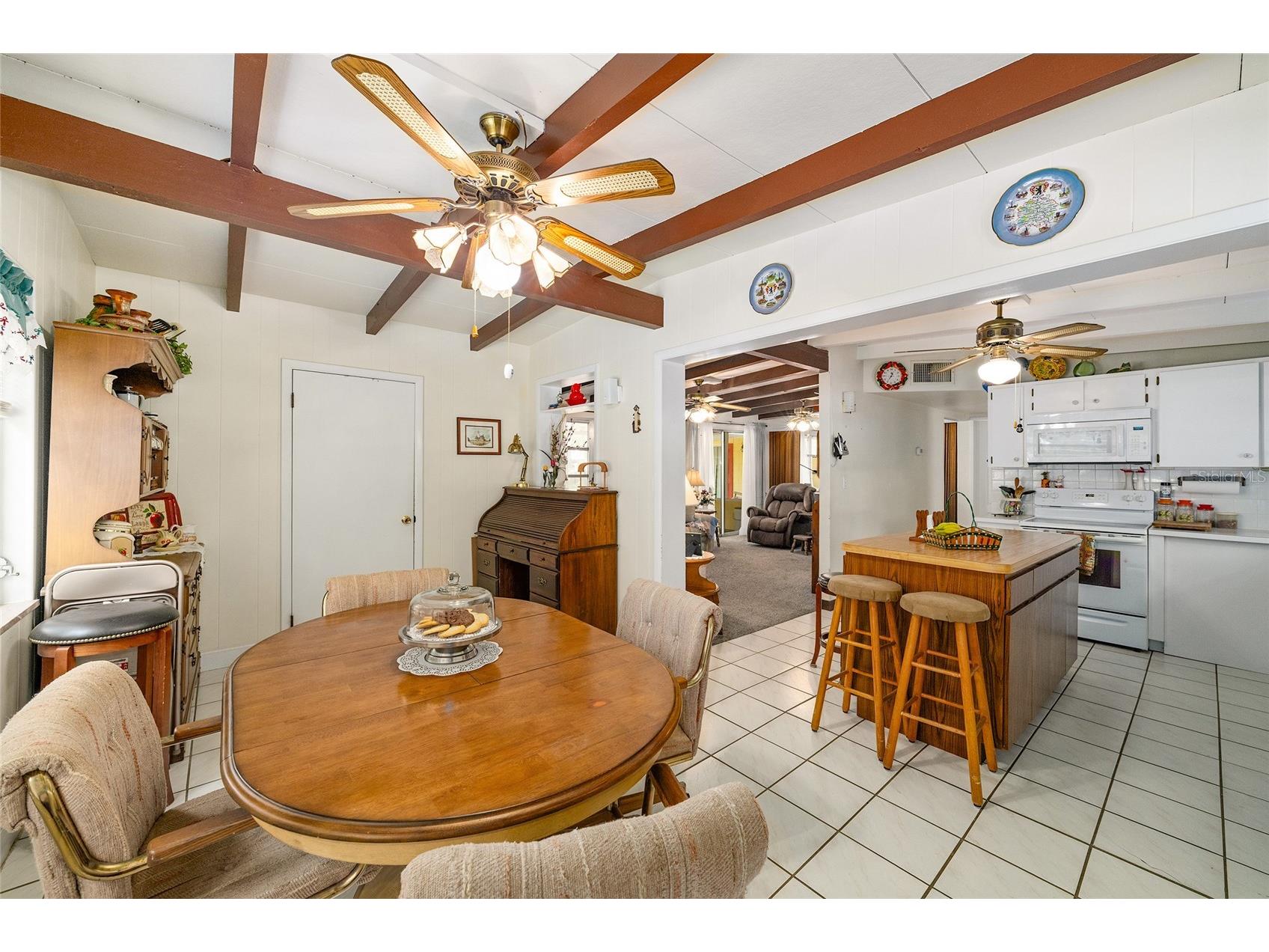 2345 Cr 453 Lake Panasoffkee FL 33538 OM726925 image13