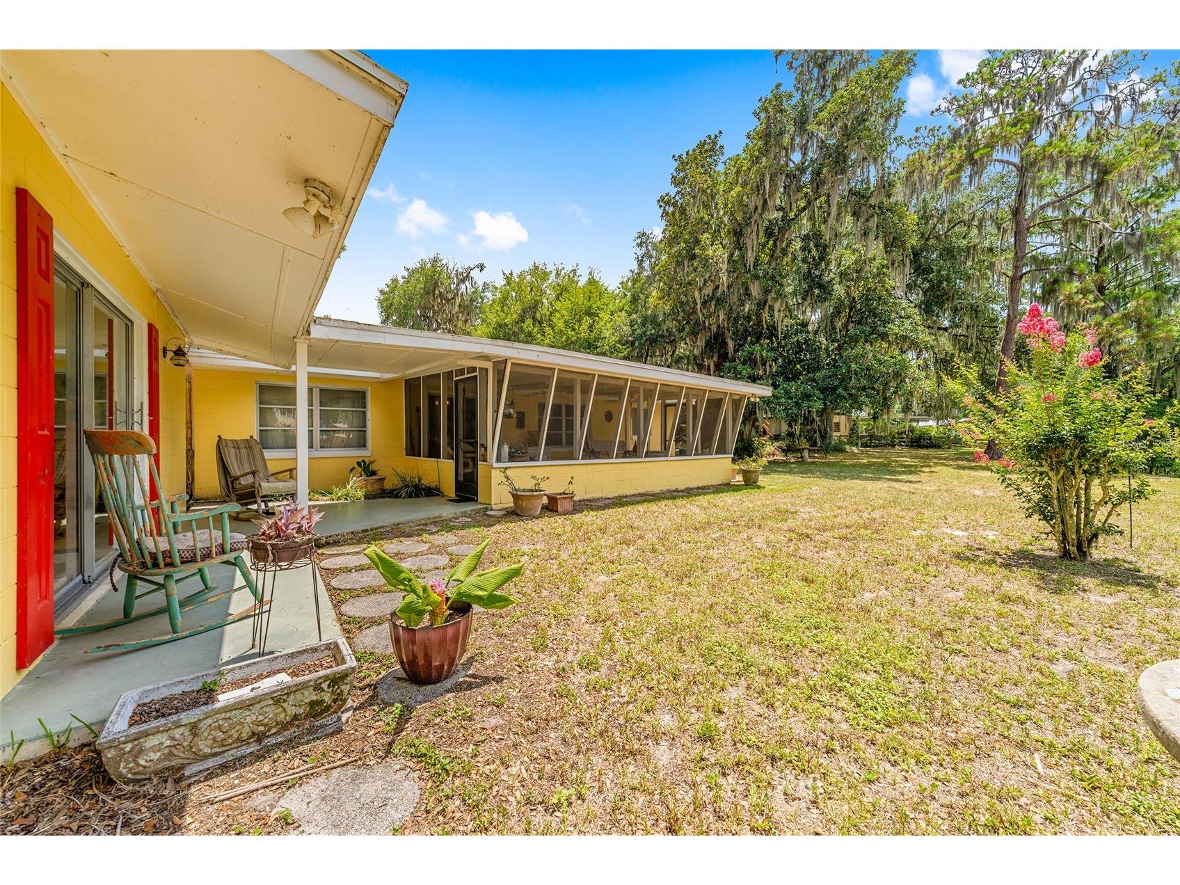 2345 Cr 453 Lake Panasoffkee FL 33538 OM726925 image47