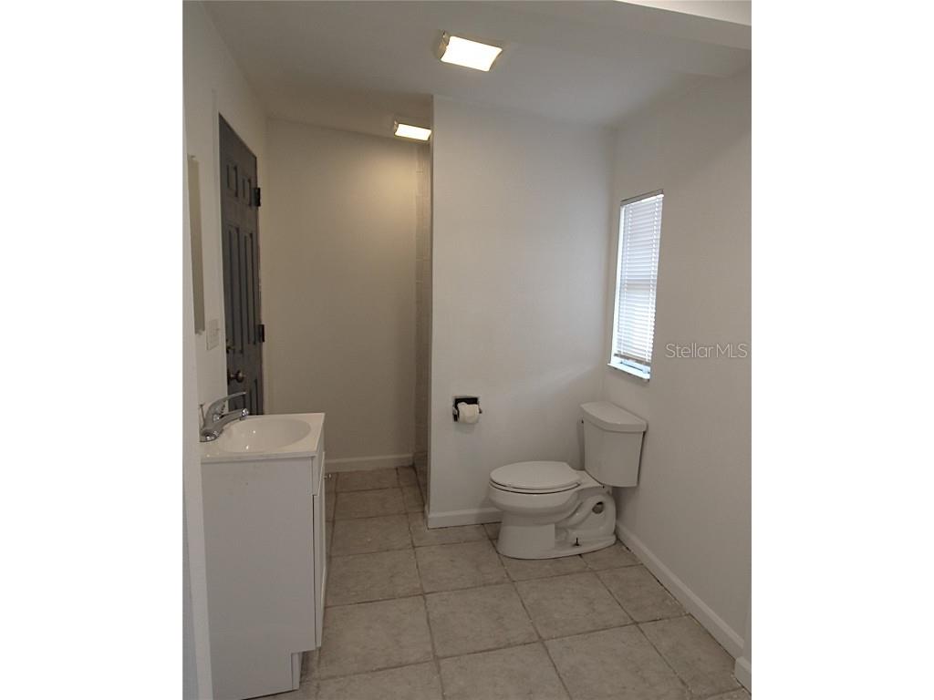 2345 Floyd Street Sarasota FL 34239 A4672180 image13