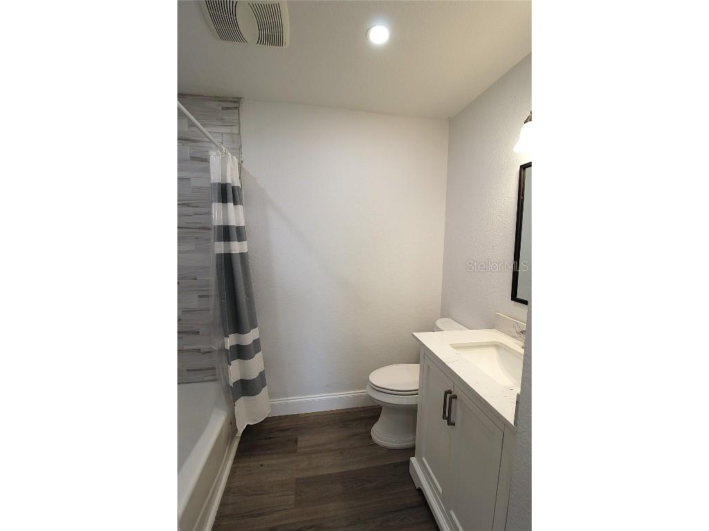 2345 Floyd Street Sarasota FL 34239 A4672180 image15