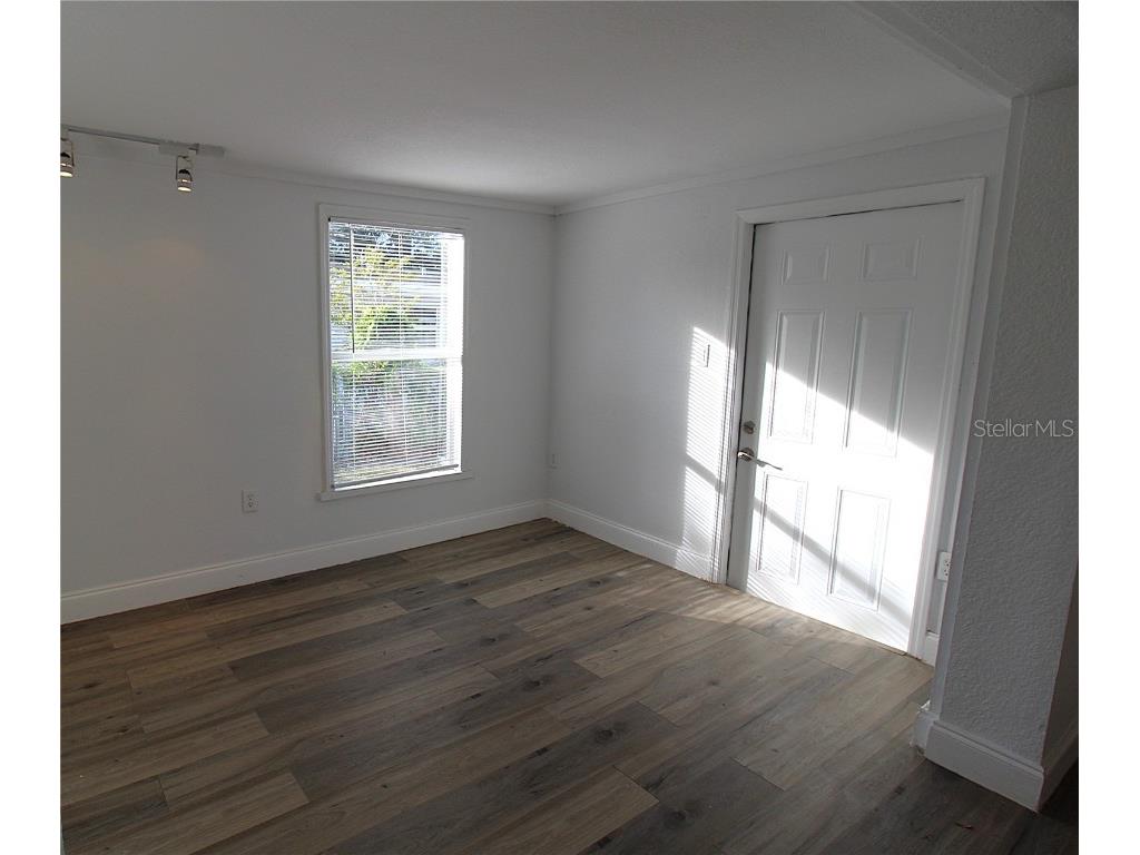 2345 Floyd Street Sarasota FL 34239 A4672180 image7