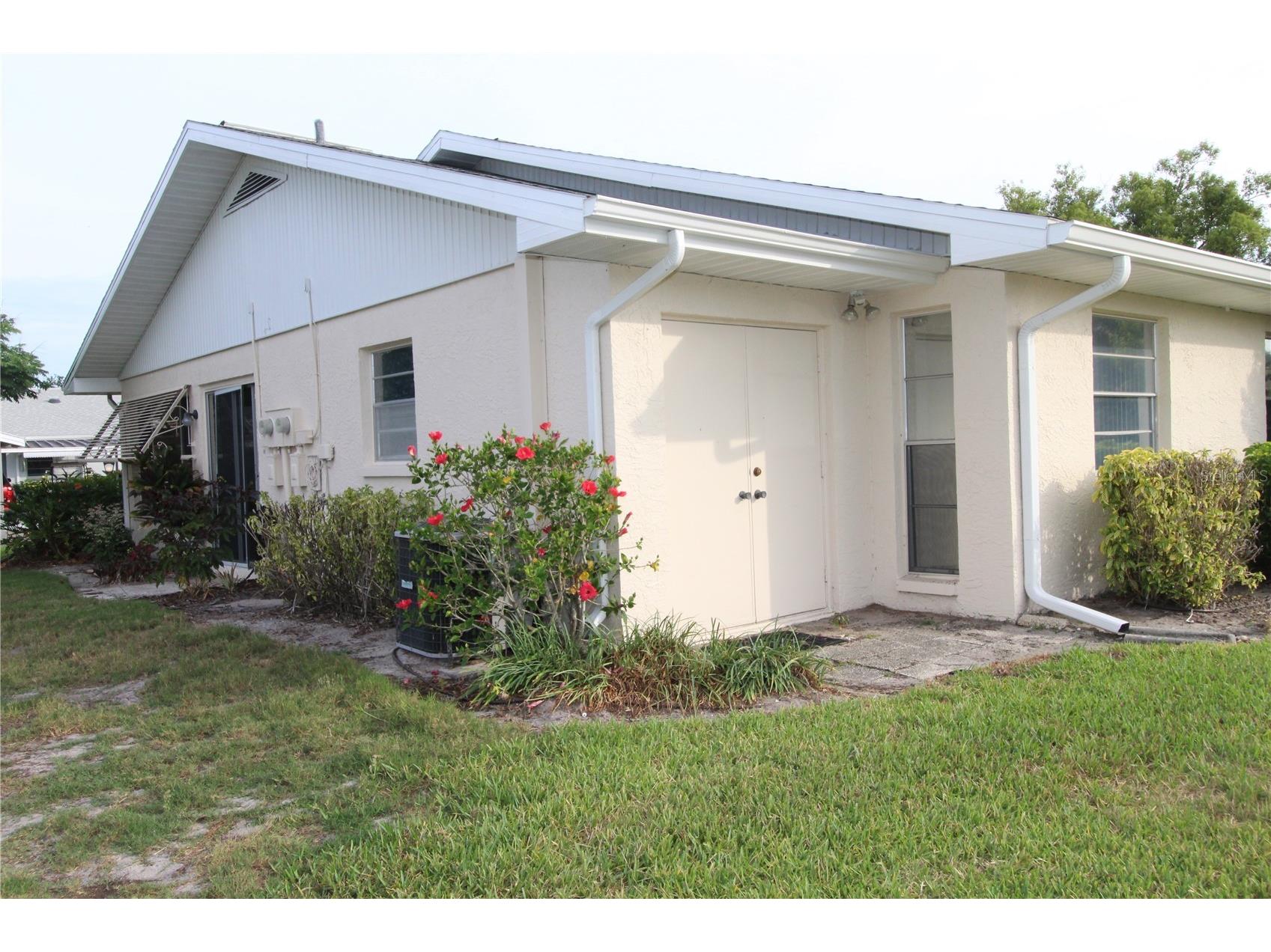 2345 Glenmore Circle #294 Sun City Center FL 33573 TB8510815 image22