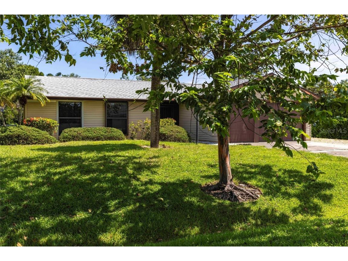 2345 Outrigger Lane Naples FL 34104 A4660318 image3