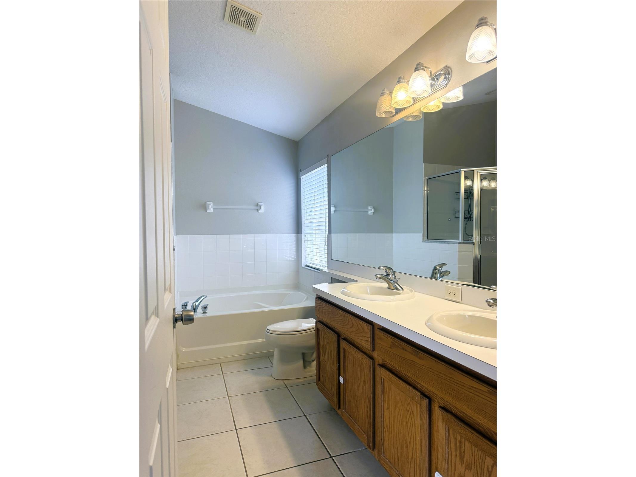 2345 Roanoke Springs Drive Ruskin FL 33570 TB8512908 image17