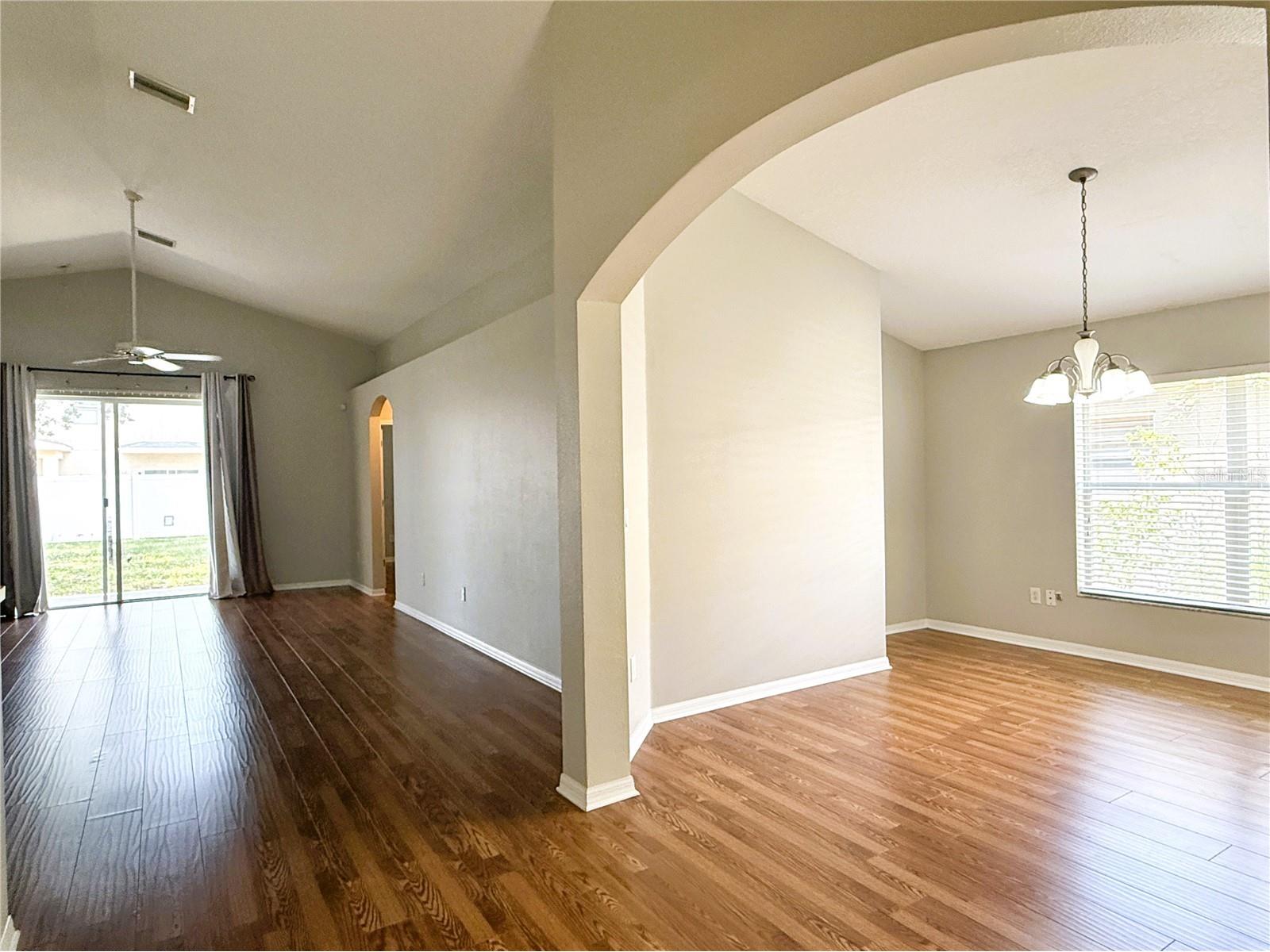 2345 Roanoke Springs Drive Ruskin FL 33570 TB8512908 image7