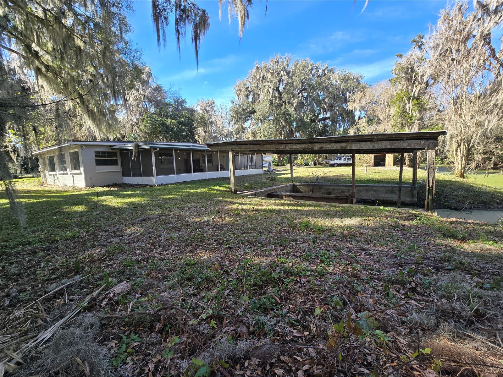 2346 Cr 401 Lake Panasoffkee FL 33538 OM717040 image10