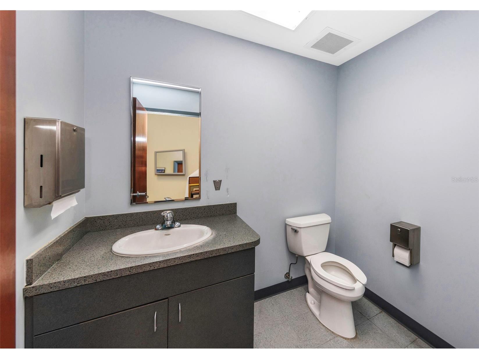 2346 Drew Street #1F Clearwater FL 33765 TB8476918 image4