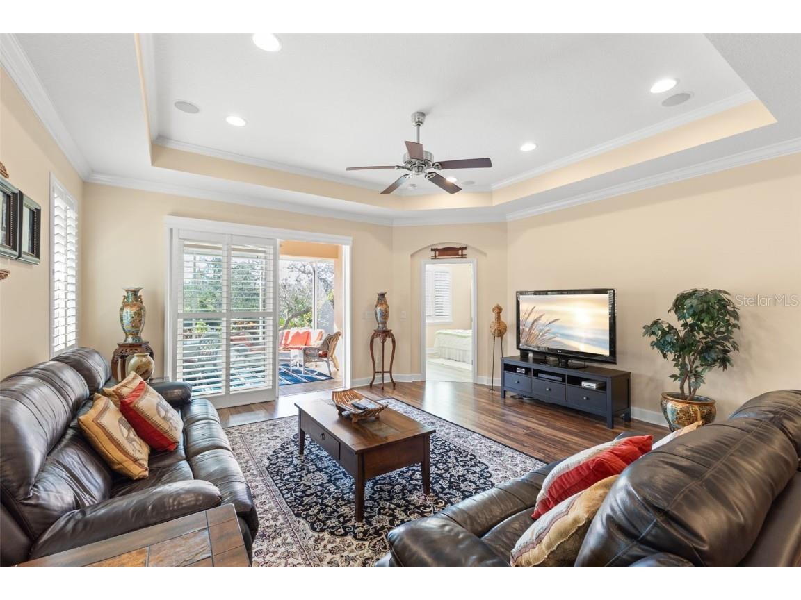 2346 Oakley Green Drive Sun City Center FL 33573 TB8450897 image10