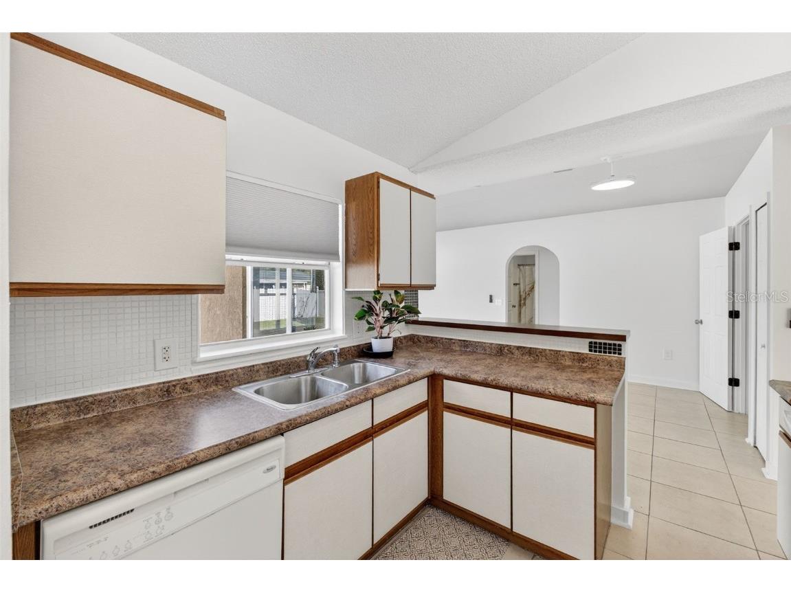 2346 Queenswood Circle Kissimmee FL 34743 O6362794 image14