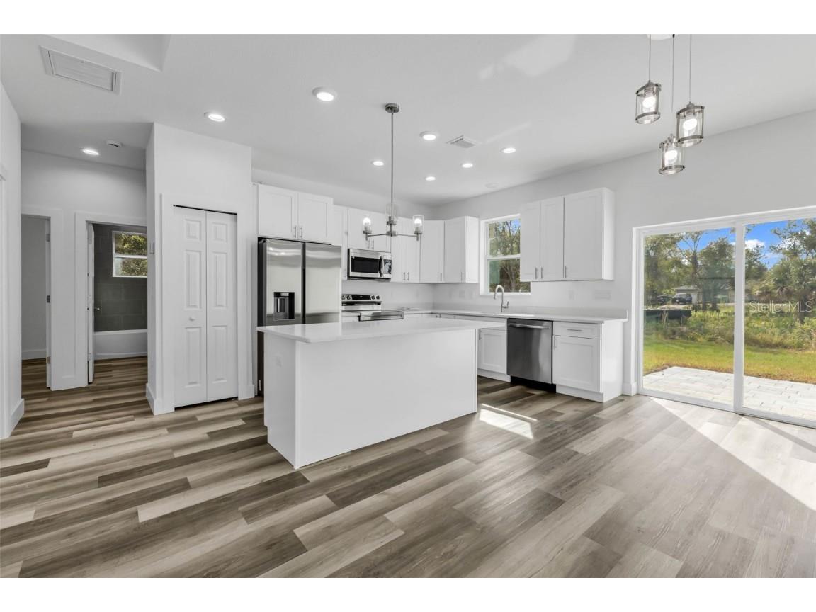 23461 Winthrob Avenue Punta Gorda FL 33980 C7517579 image10