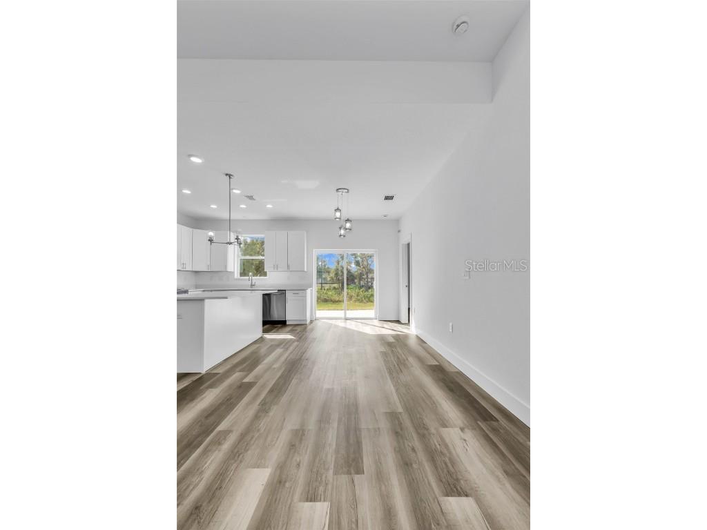 23461 Winthrob Avenue Punta Gorda FL 33980 C7517579 image9