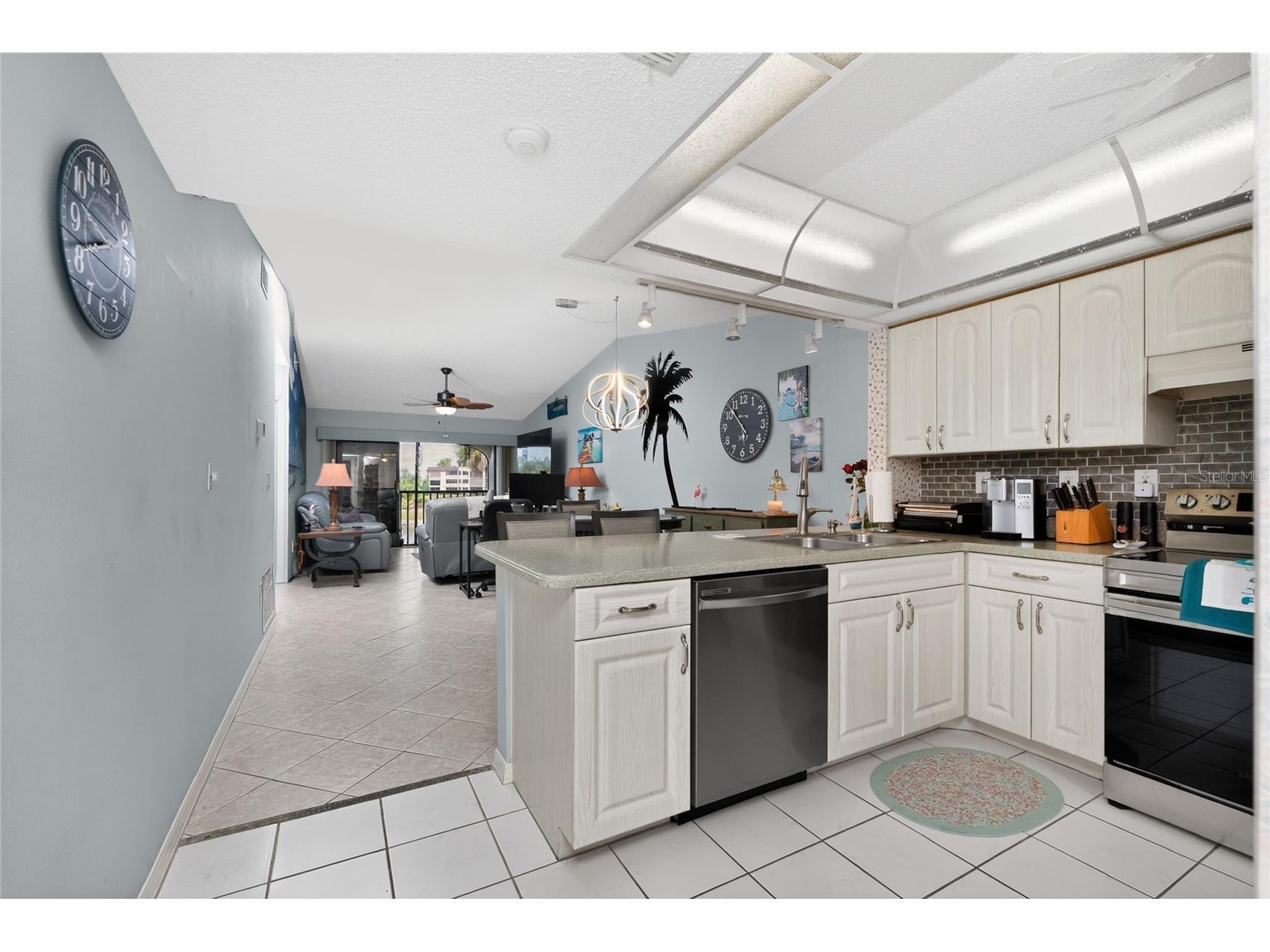 23465 Harborview Road #1026 Punta Gorda FL 33980 C7525824 image10