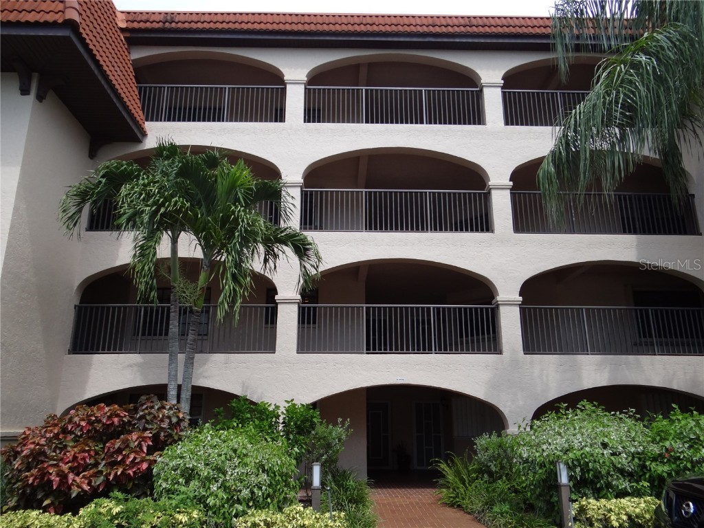 23465 Harborview Road #109 Port Charlotte FL 33980 C7481236 image1