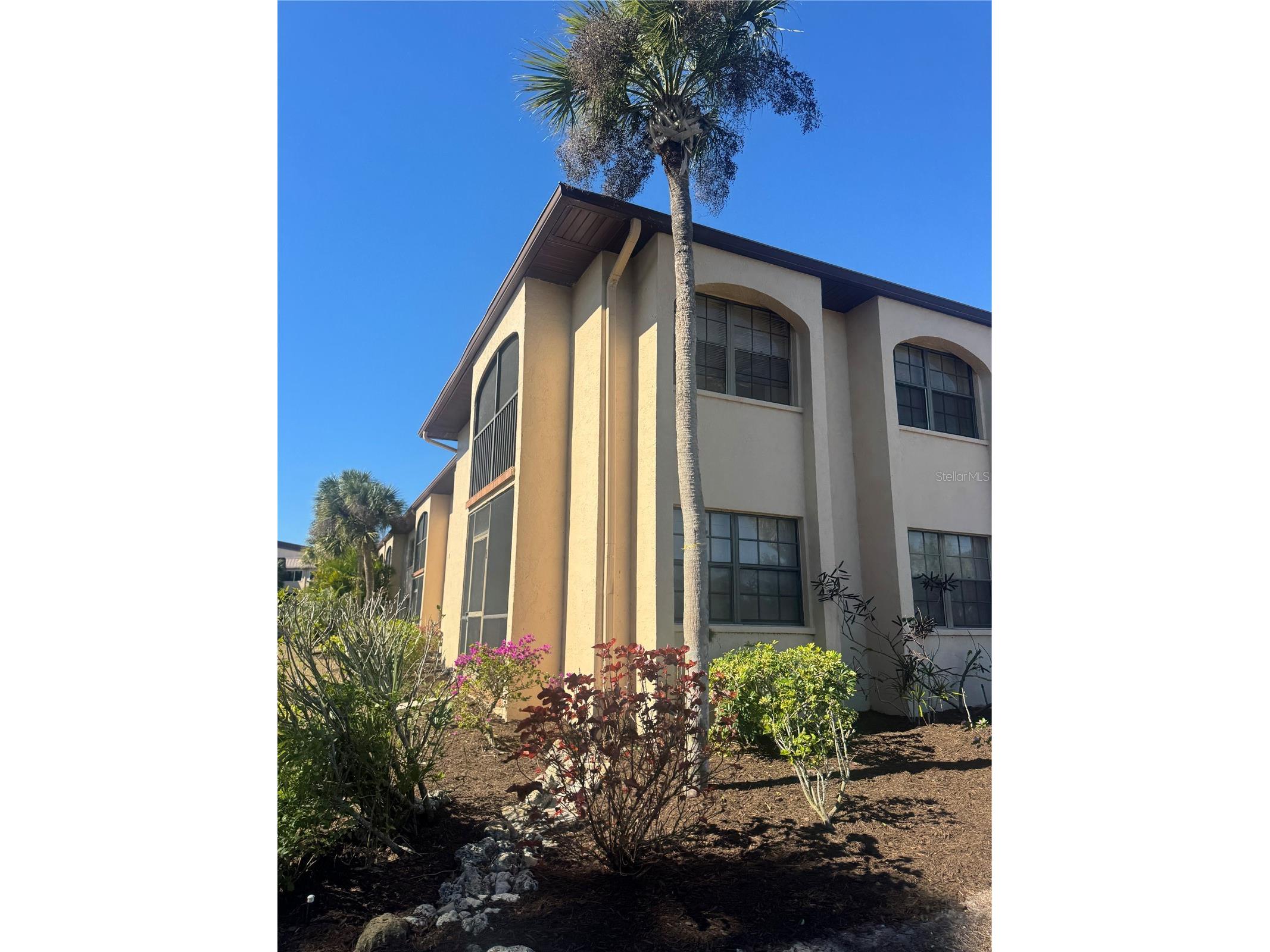 23465 Harborview Road #201 Punta Gorda FL 33980 - PEACE RIVER P4937615 image1