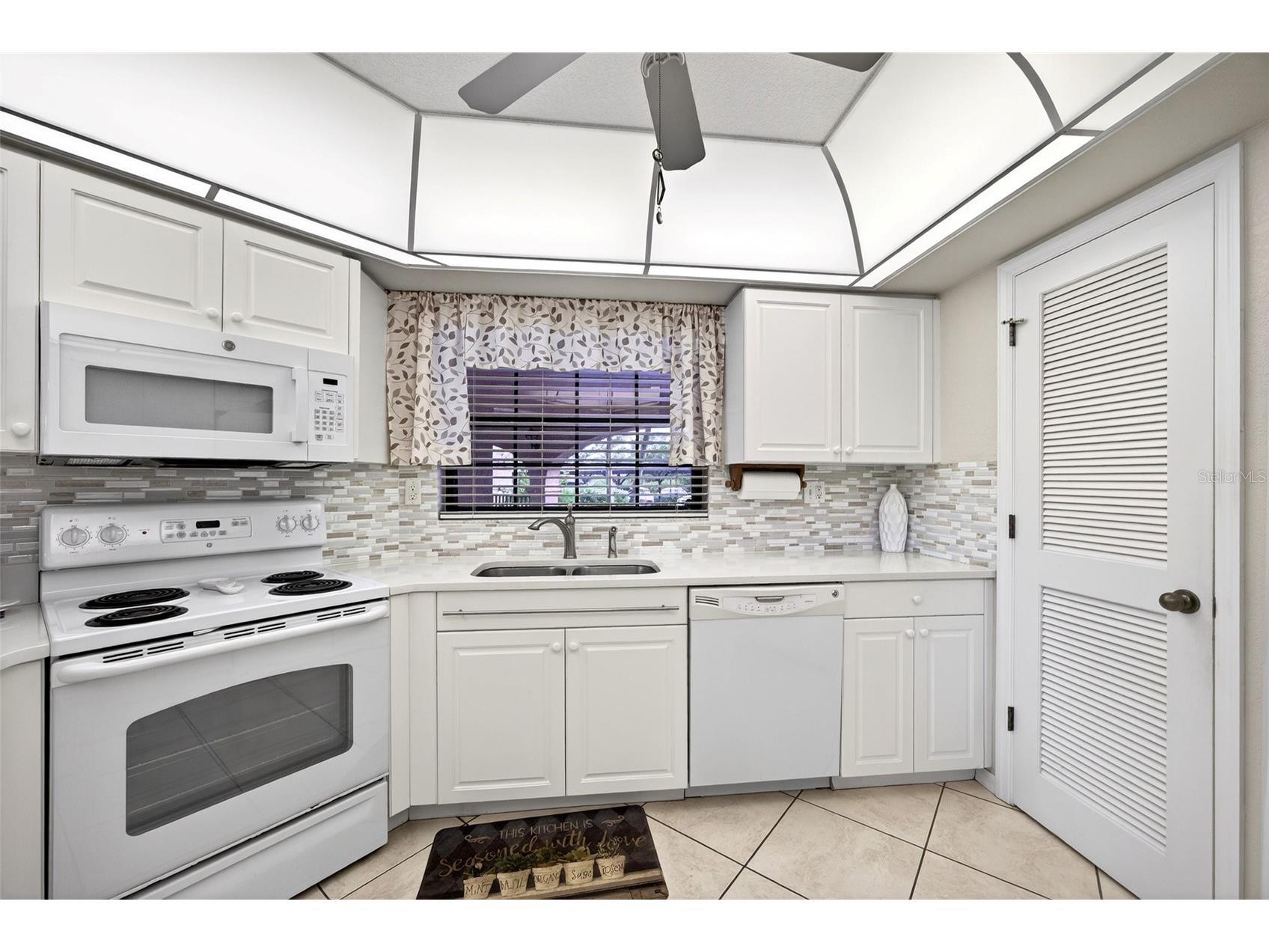 23465 Harborview Road #214 Punta Gorda FL 33980 C7526228 image12