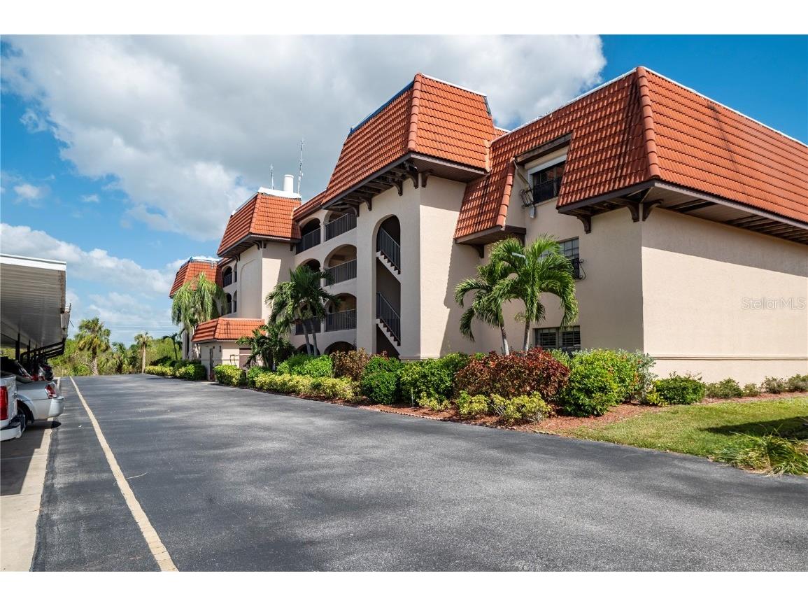 23465 Harborview Road #215 Port Charlotte FL 33980 - PEACE RIVER C7467950 image1