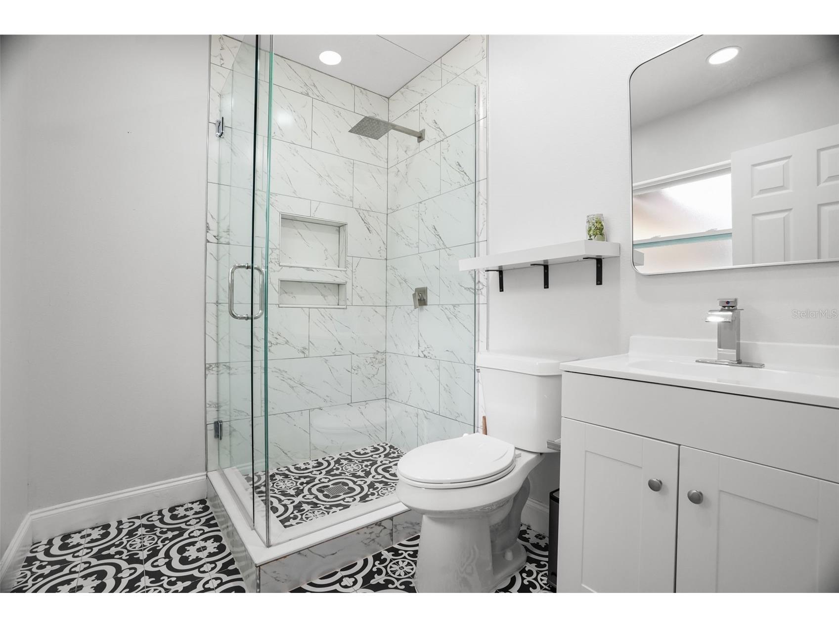 2347 Dora Drive Clearwater FL 33765 TB8516317 image15
