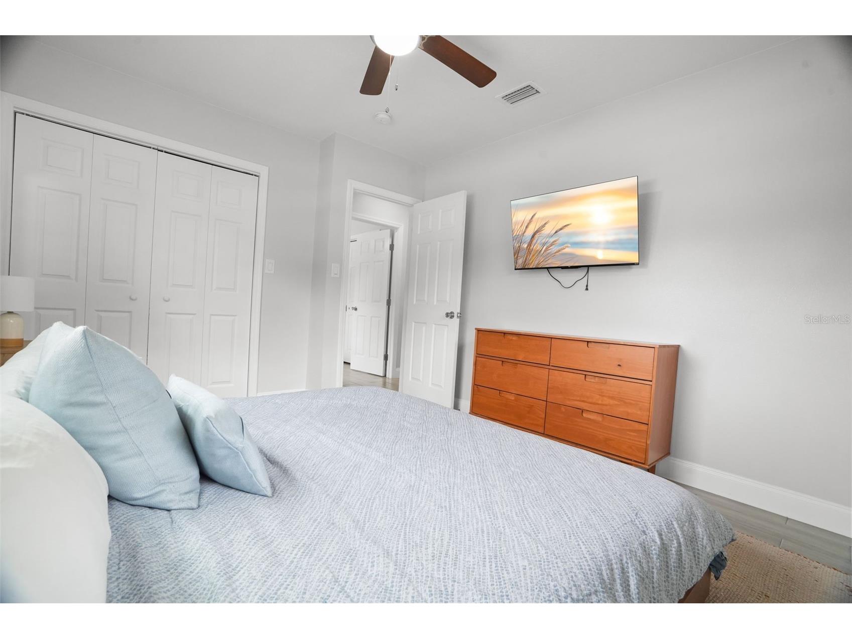 2347 Dora Drive Clearwater FL 33765 TB8516317 image17