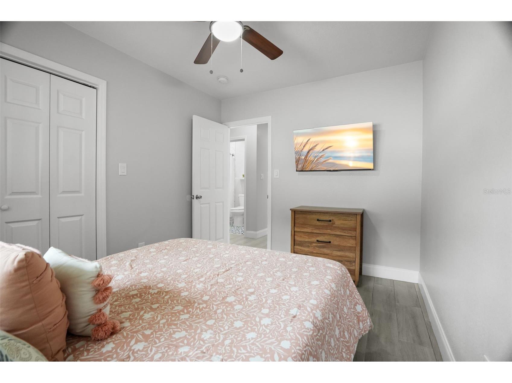 2347 Dora Drive Clearwater FL 33765 TB8516317 image20