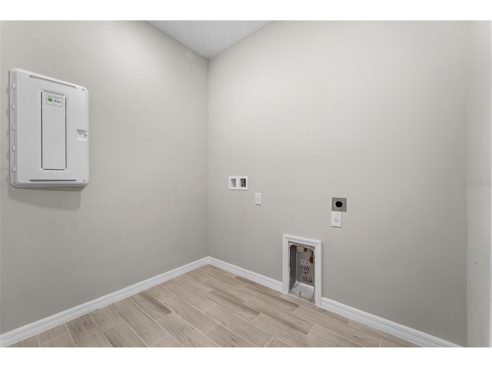 2347 Overfalls Place Wesley Chapel FL 33543 TB8471156 image13