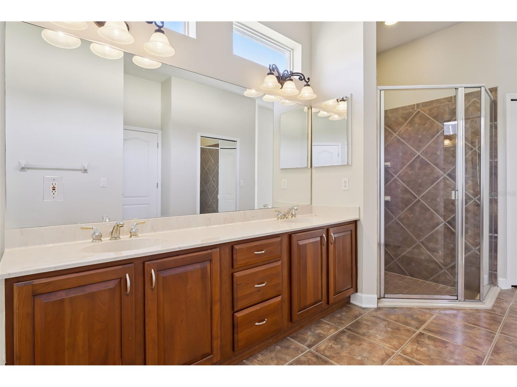 2347 Warren Woods Drive Orlando FL 32835 O6403721 image18