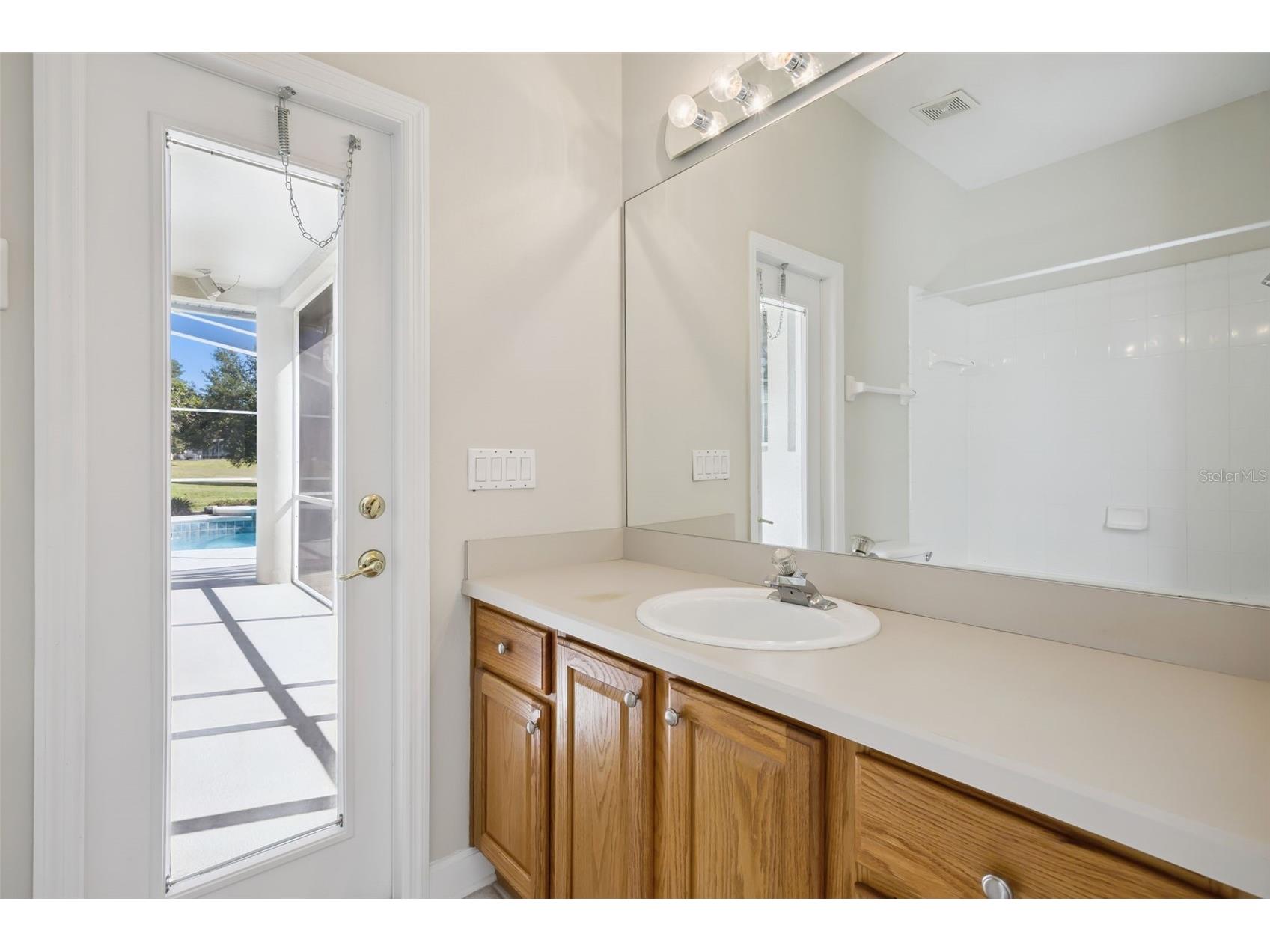 2347 Warren Woods Drive Orlando FL 32835 O6403721 image23