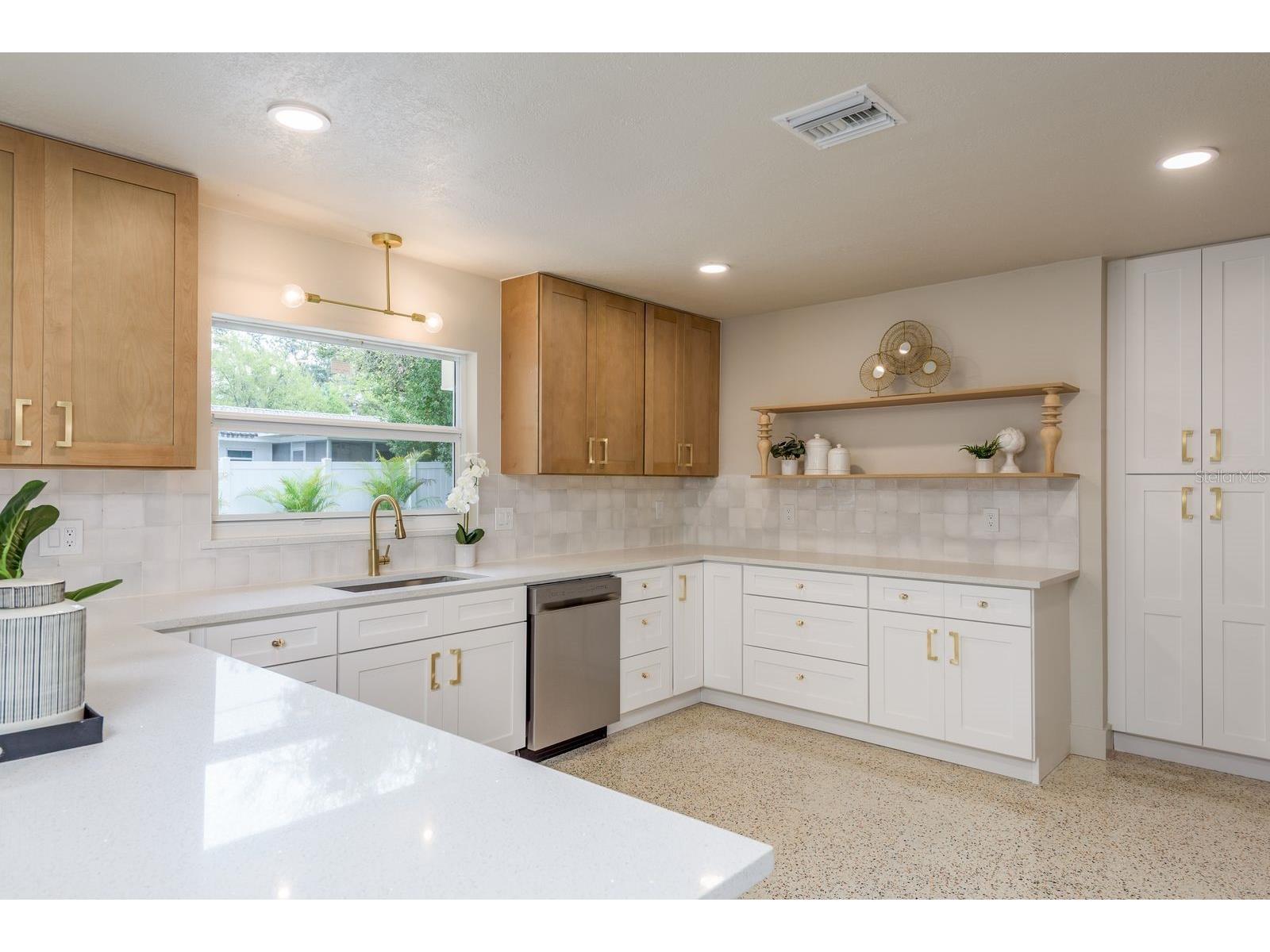 2347 Watrous Drive Dunedin FL 34698 TB8485221 image12