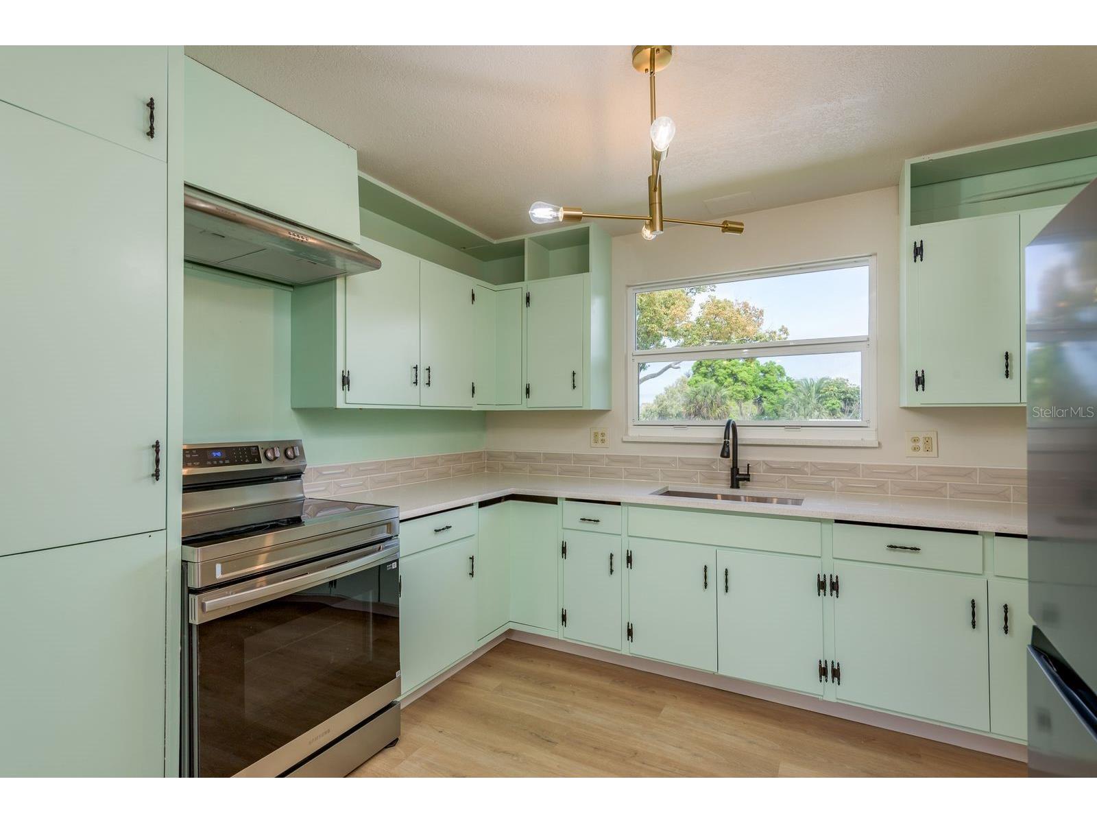 2347 Watrous Drive Dunedin FL 34698 TB8485221 image22