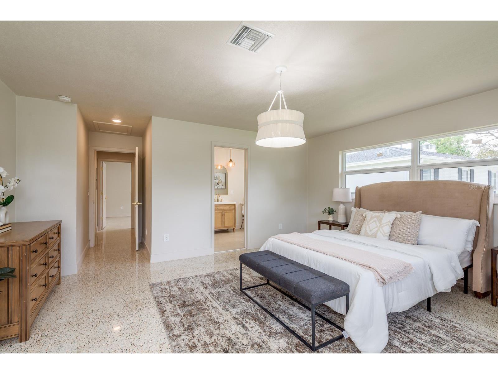 2347 Watrous Drive Dunedin FL 34698 TB8485221 image25