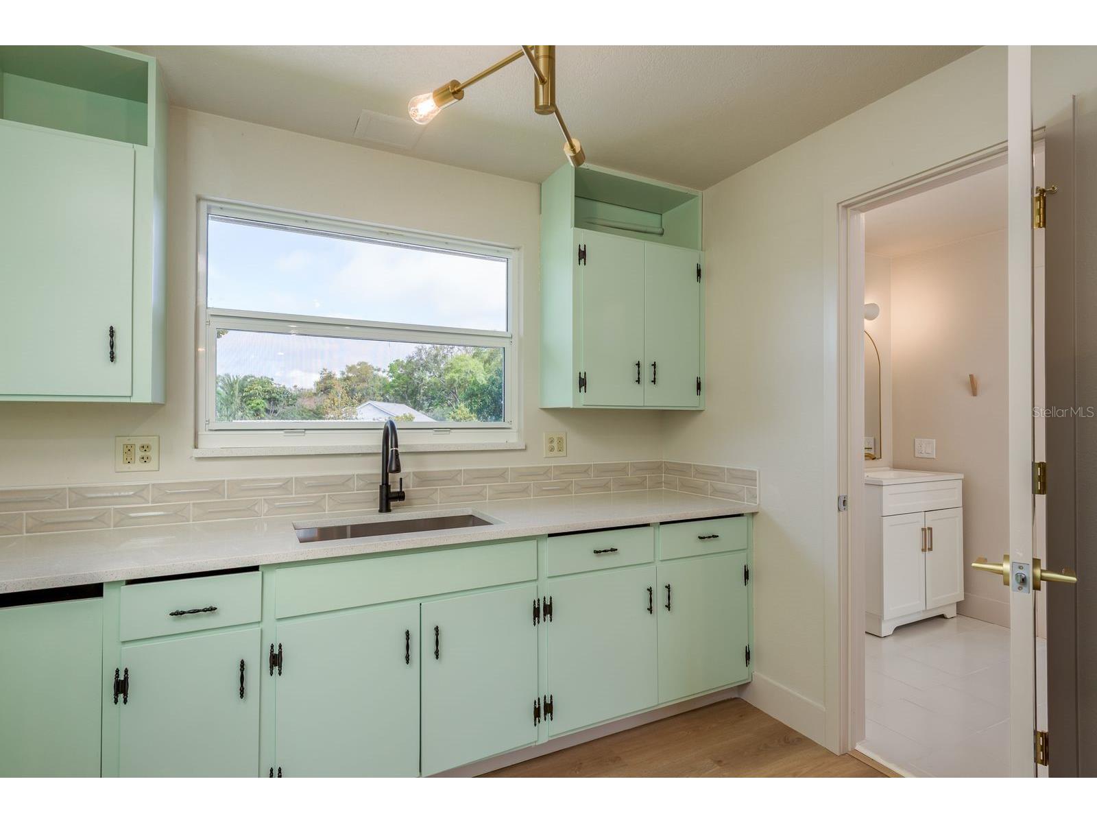 2347 Watrous Drive Dunedin FL 34698 TB8485221 image53