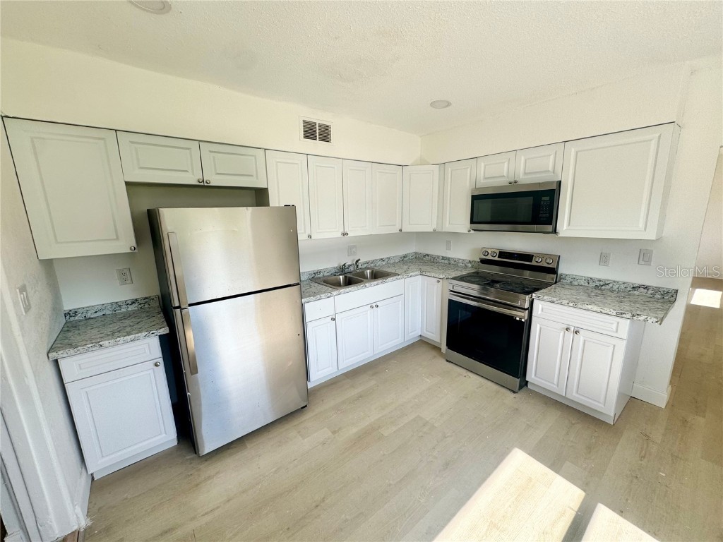 23476 Harper Avenue Punta Gorda FL 33980 C7509902 image5