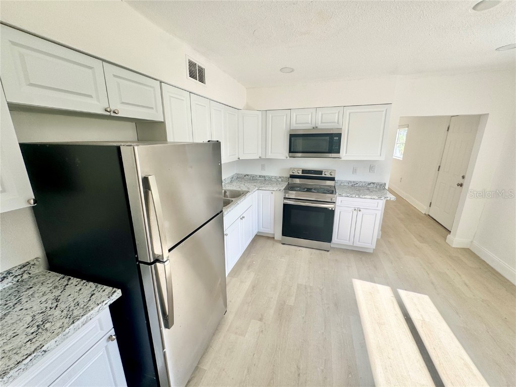 23476 Harper Avenue Punta Gorda FL 33980 C7509902 image6