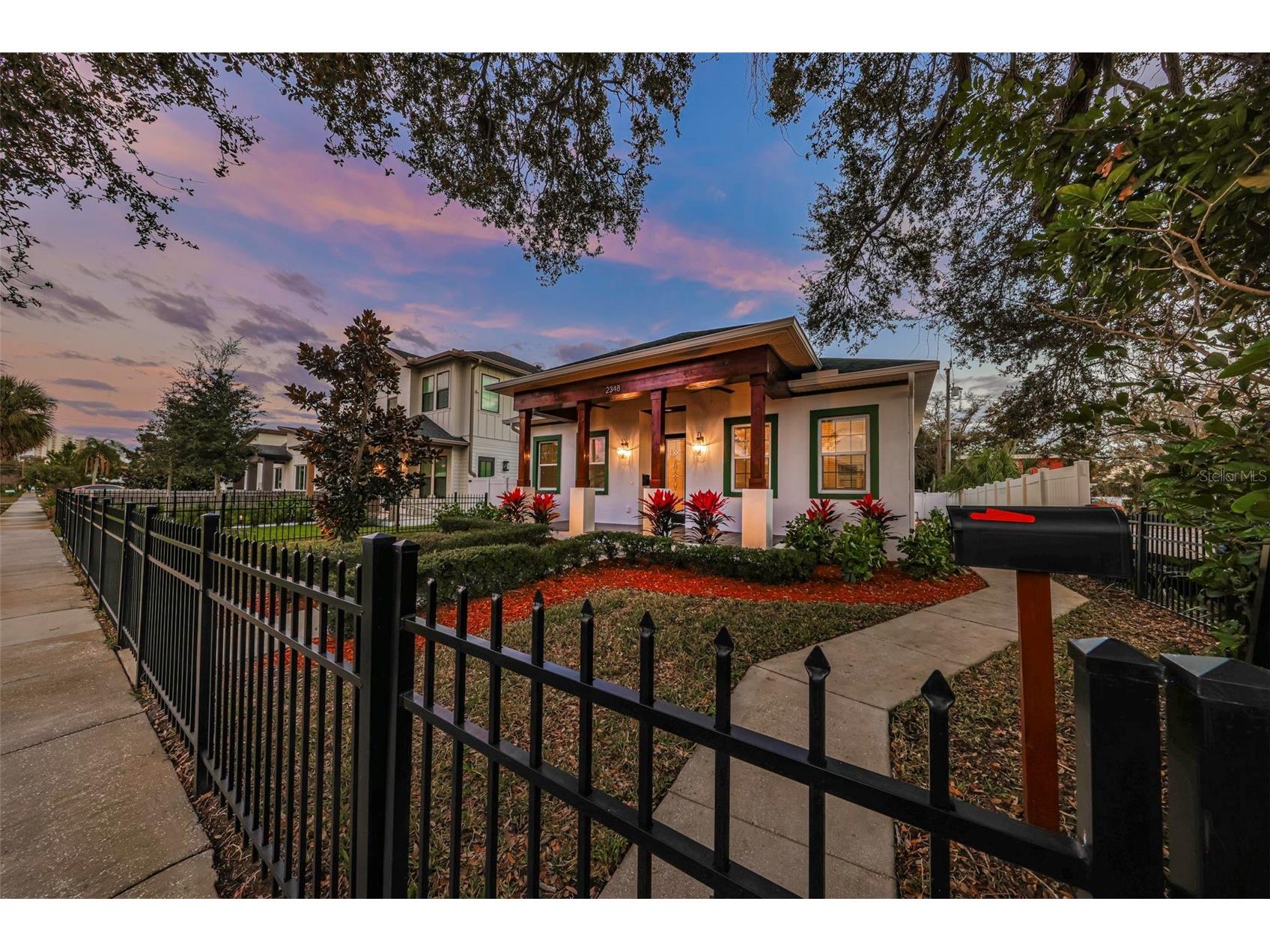 2348 2nd Avenue S Saint Petersburg FL 33712 TB8478425 image1