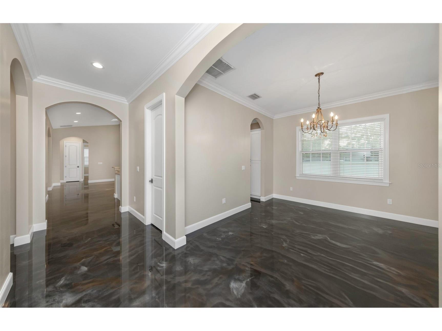 2348 2nd Avenue S Saint Petersburg FL 33712 TB8478425 image11