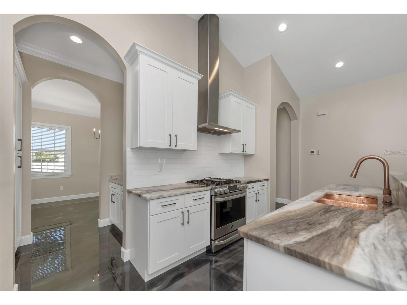 2348 2nd Avenue S Saint Petersburg FL 33712 TB8478425 image14