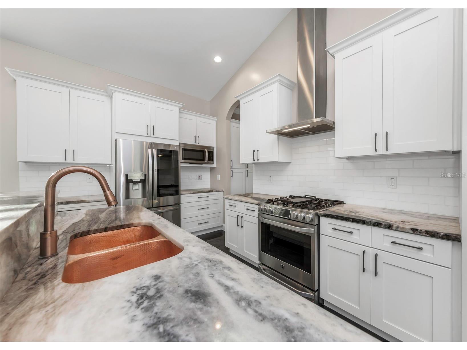 2348 2nd Avenue S Saint Petersburg FL 33712 TB8478425 image23