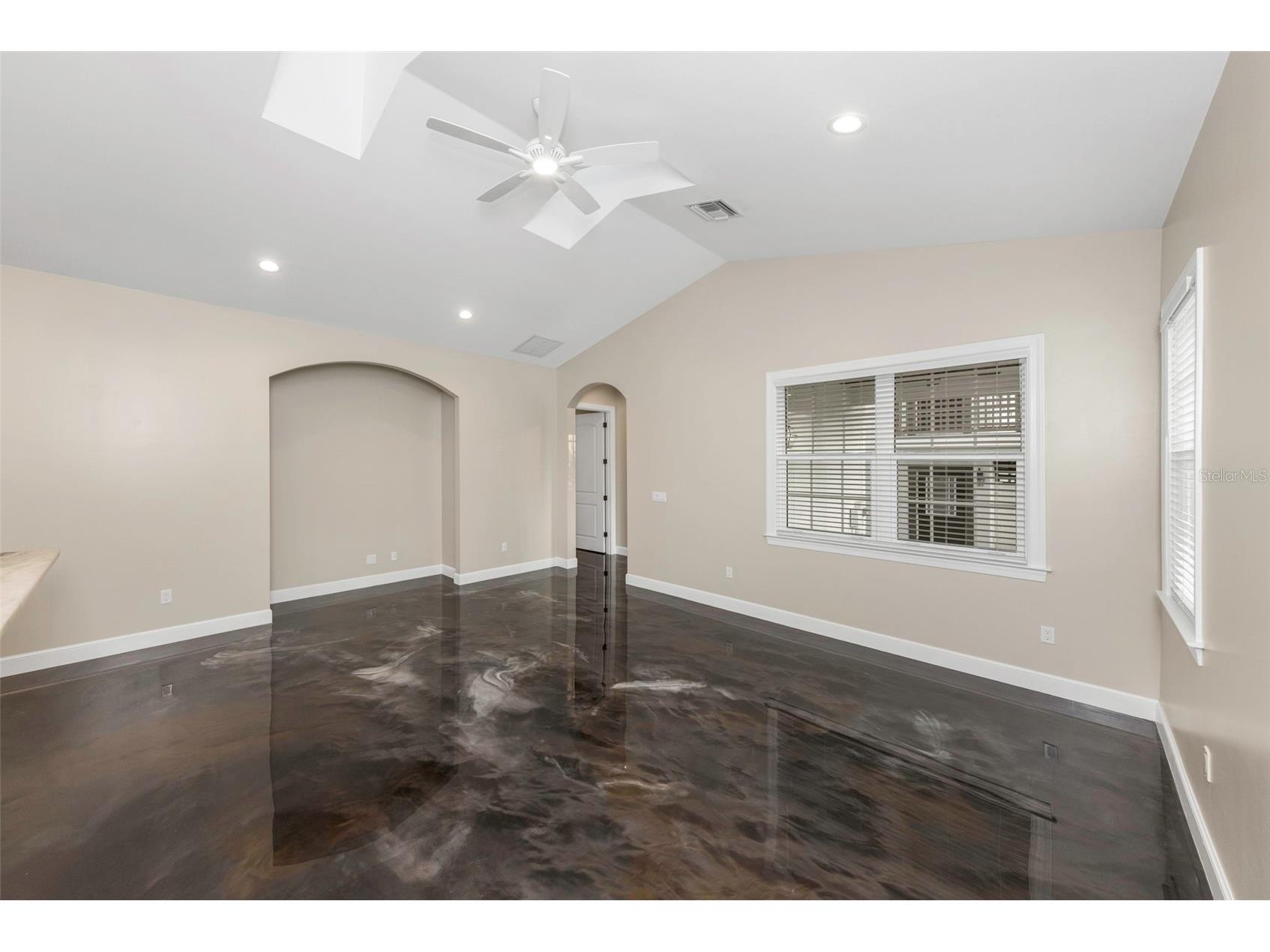 2348 2nd Avenue S Saint Petersburg FL 33712 TB8478425 image25