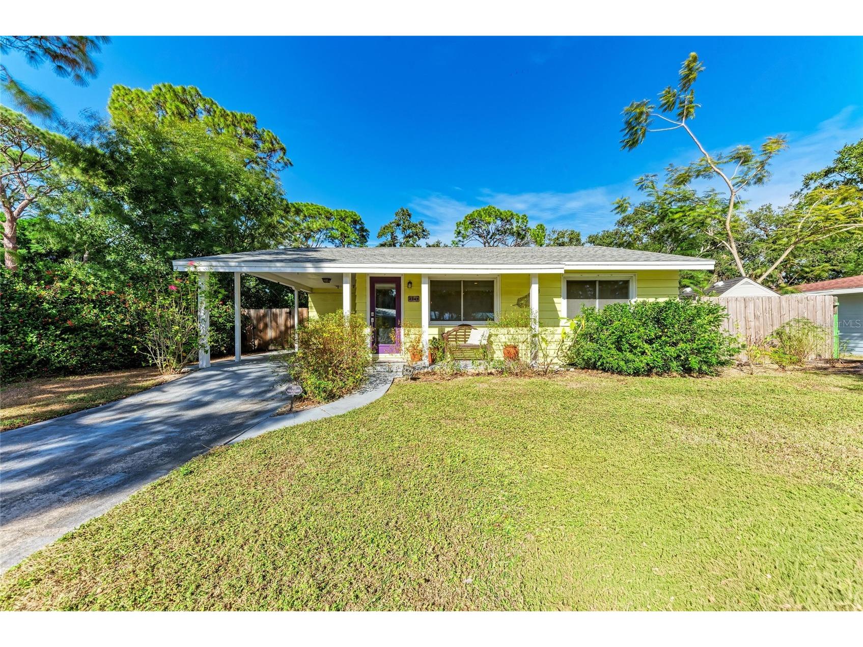 2349 Hyde Park Street Sarasota FL 34239 N6141476 image1