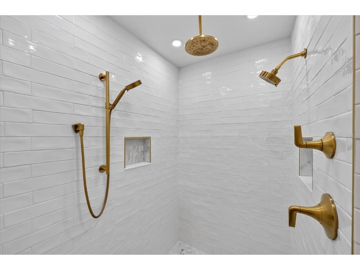 235 10th Avenue NE Saint Petersburg FL 33701 - TAMPA BAY TB8397032 image39