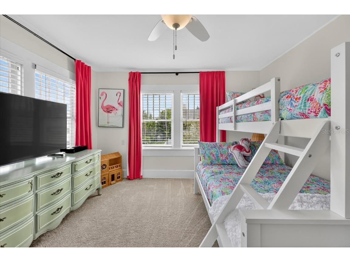 235 10th Avenue NE Saint Petersburg FL 33701 - TAMPA BAY TB8397032 image41