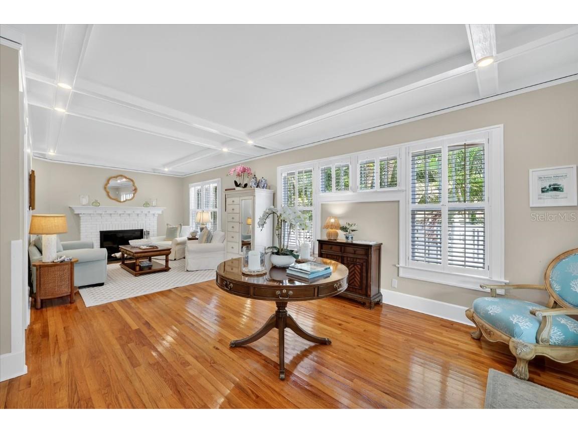 235 10th Avenue NE Saint Petersburg FL 33701 - TAMPA BAY TB8397032 image6