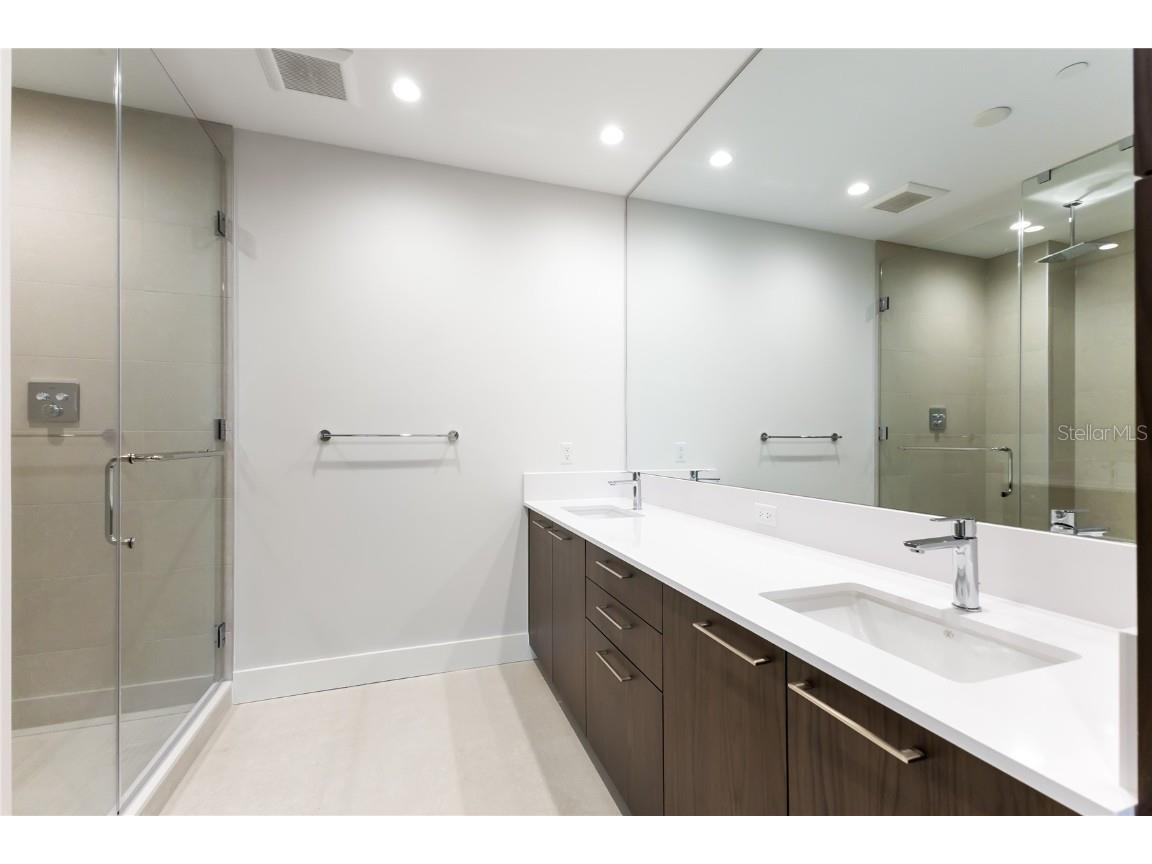 275 1st Avenue S #1407 Saint Petersburg FL 33701 TB8457843 image14