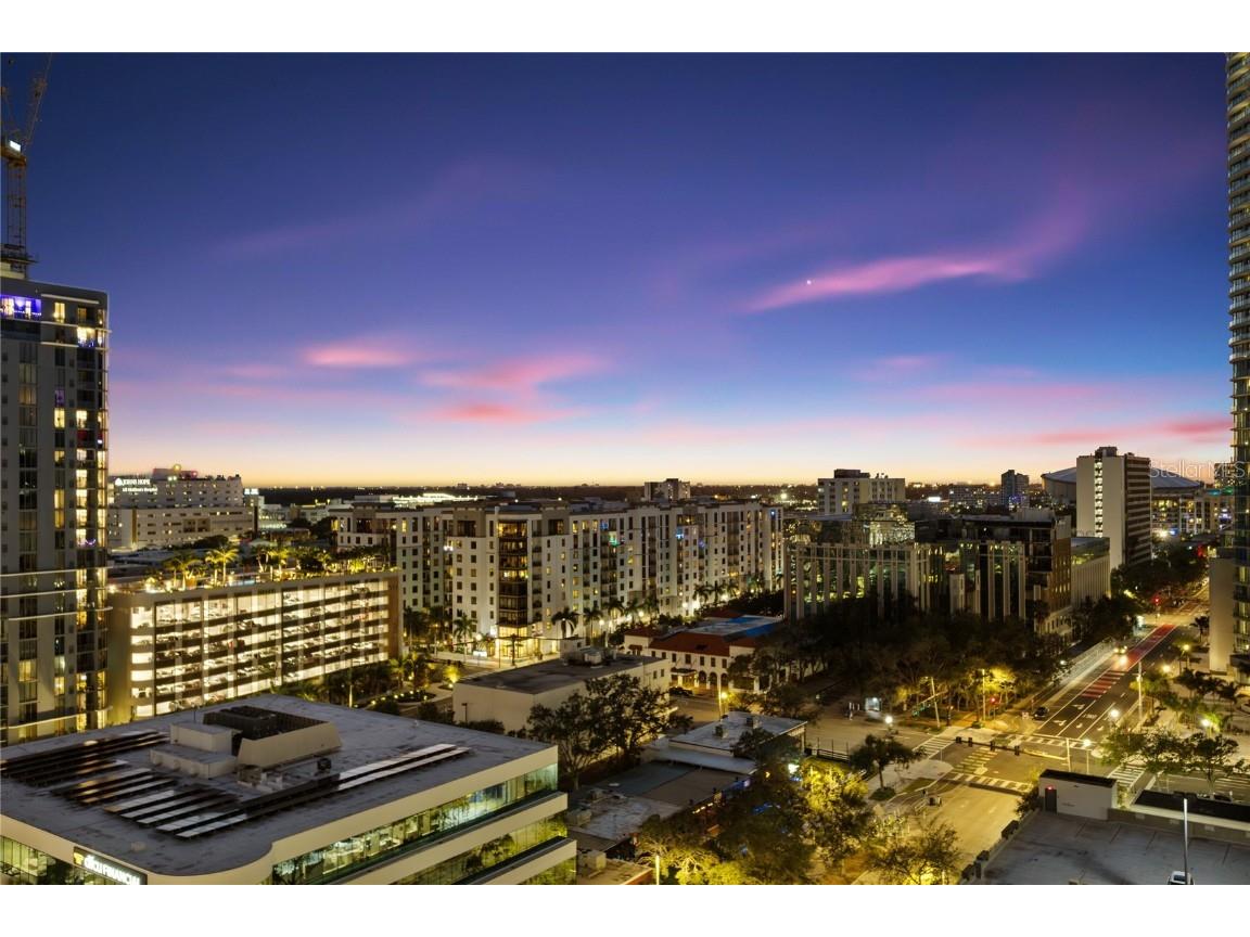 275 1st Avenue S #1407 Saint Petersburg FL 33701 TB8457843 image2