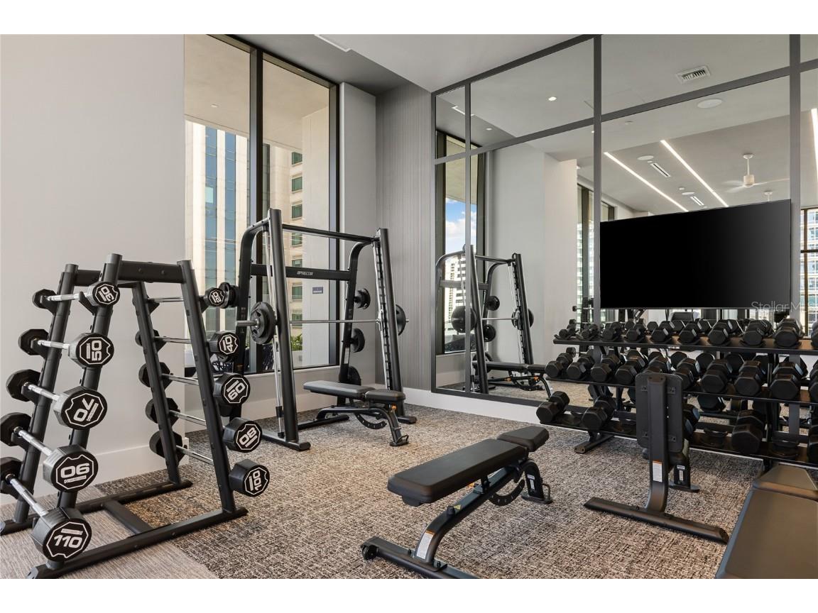 275 1st Avenue S #1407 Saint Petersburg FL 33701 TB8457843 image25