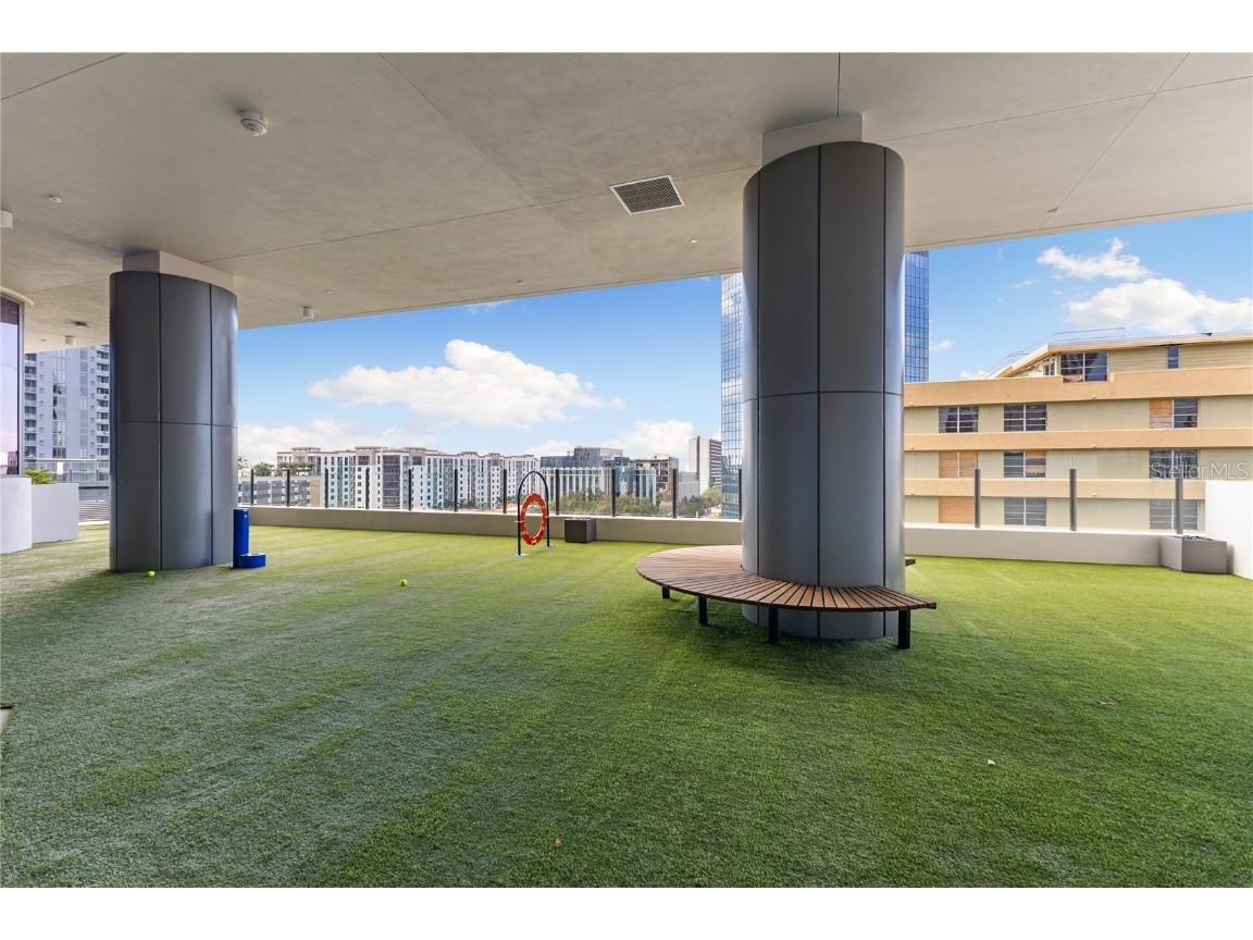 275 1st Avenue S #1407 Saint Petersburg FL 33701 TB8457843 image27