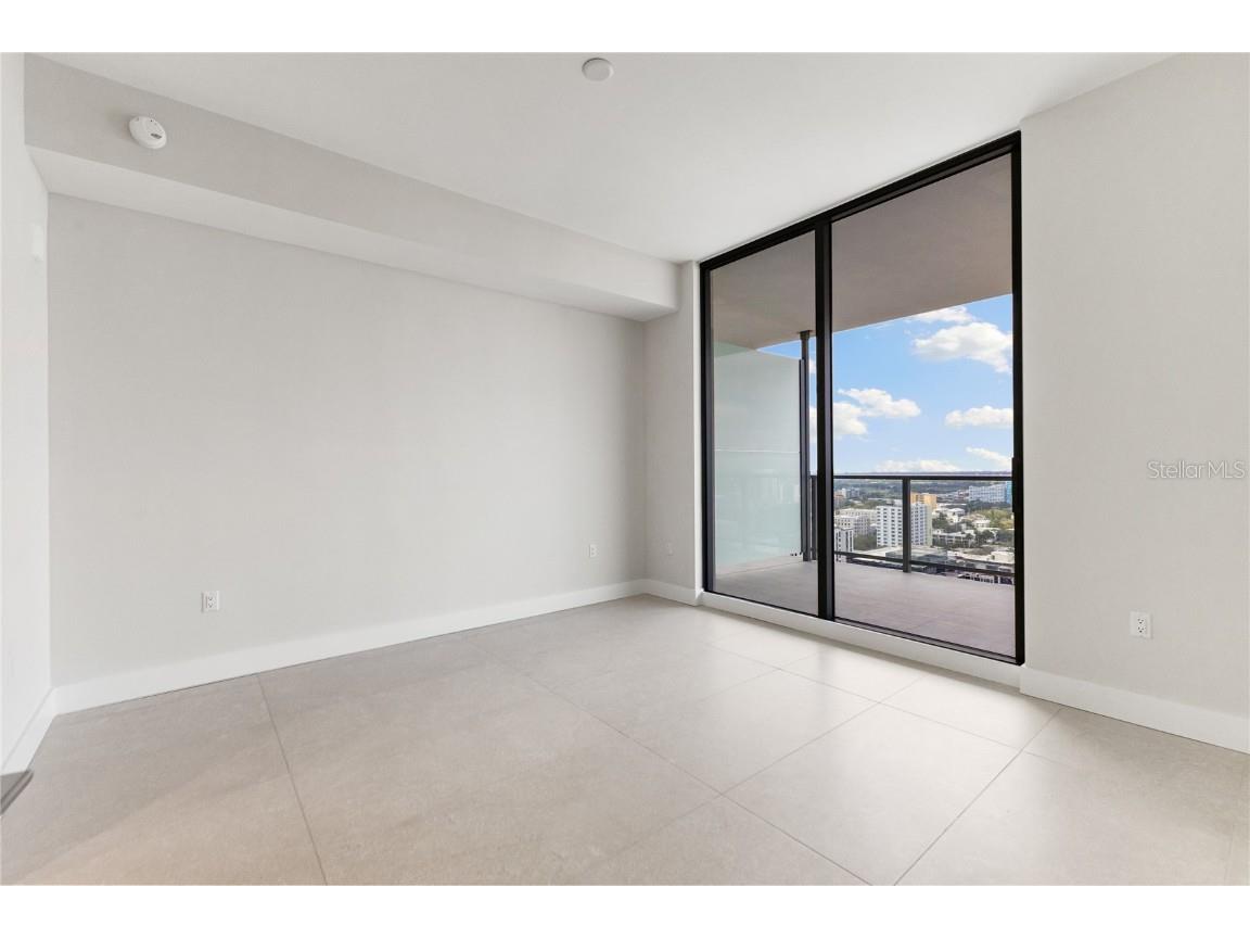 275 1st Avenue S #1907 Saint Petersburg FL 33701 TB8456973 image8