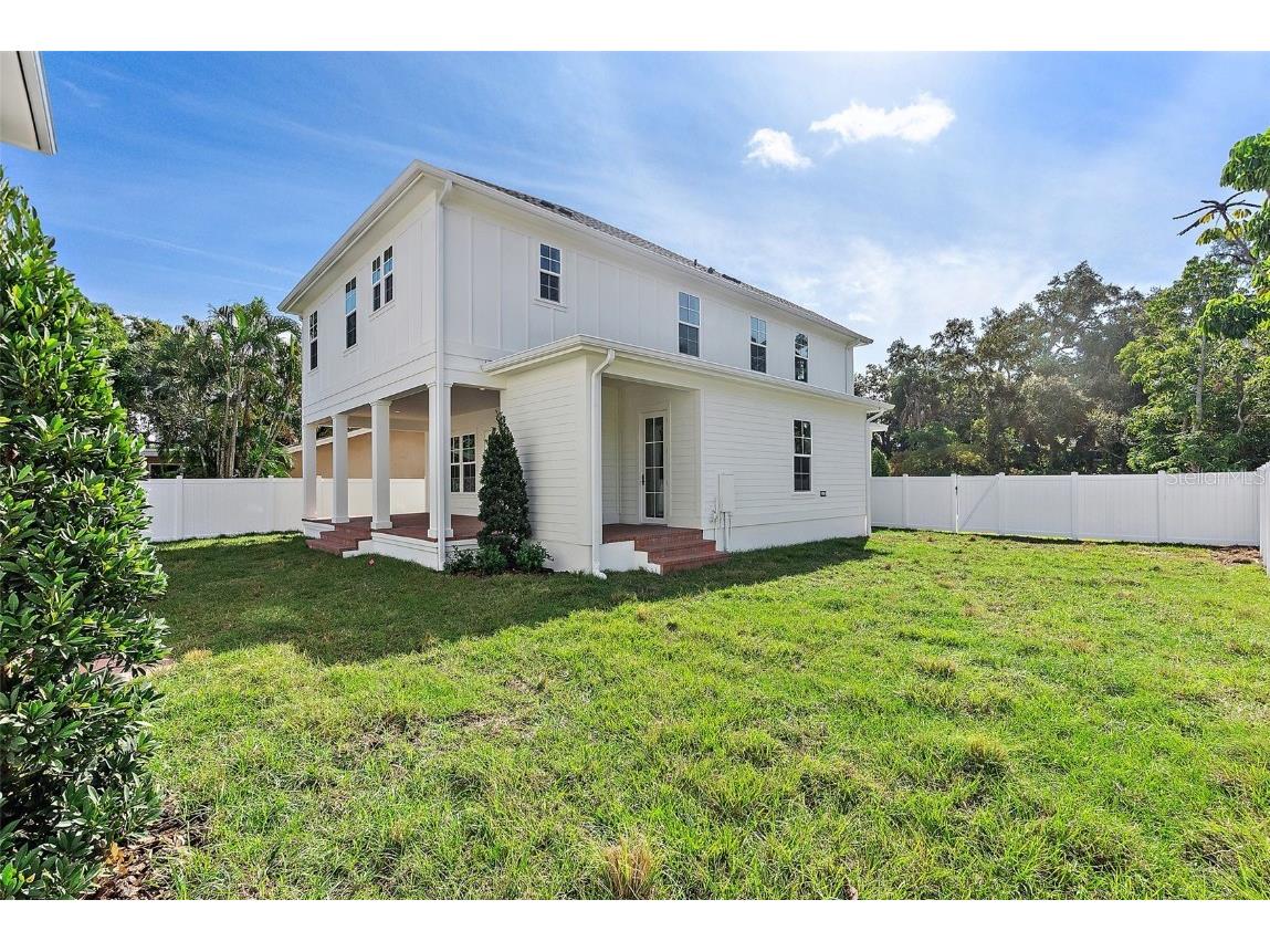 235 24th Avenue SE Saint Petersburg FL 33705 TB8364582 image33