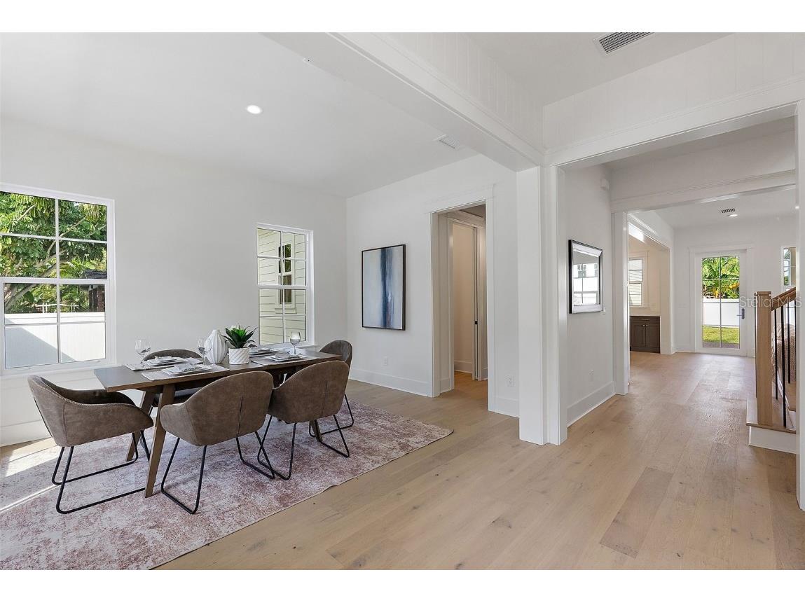 235 24th Avenue SE Saint Petersburg FL 33705 TB8364582 image7