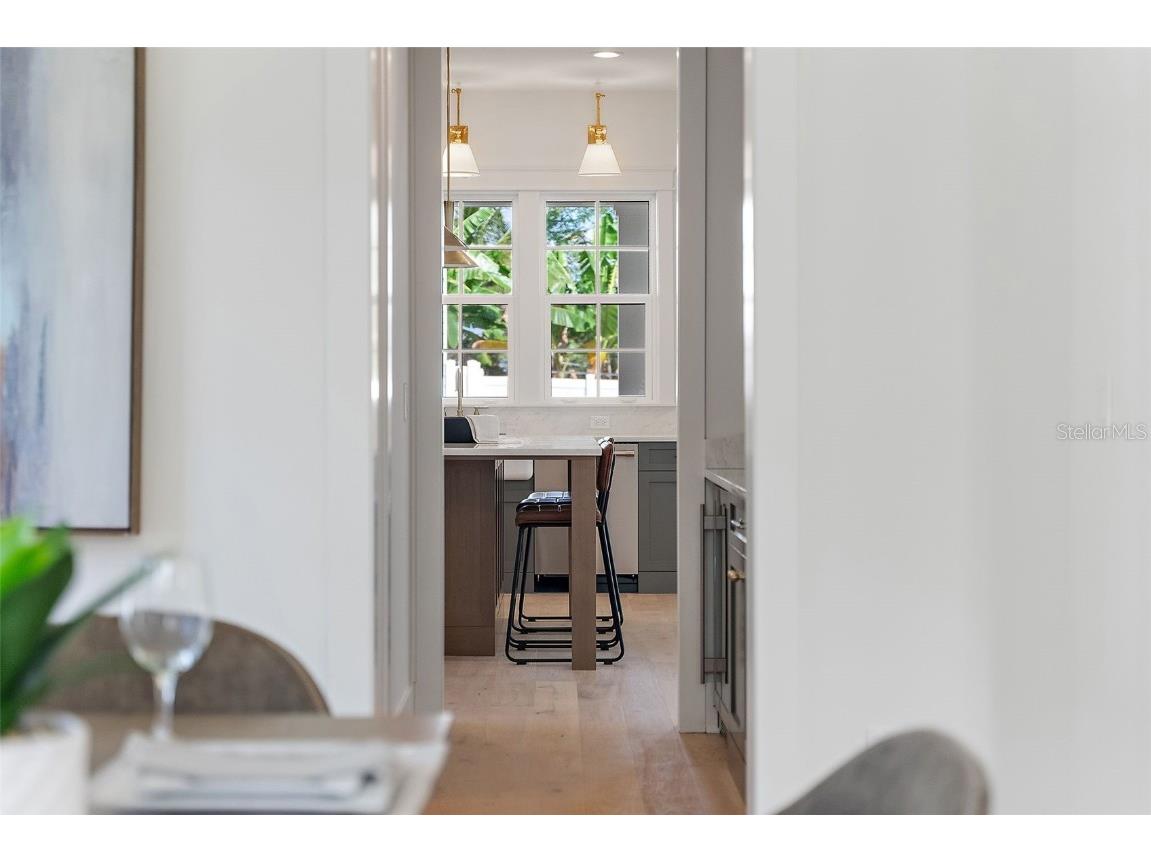 235 24th Avenue SE Saint Petersburg FL 33705 TB8364582 image9